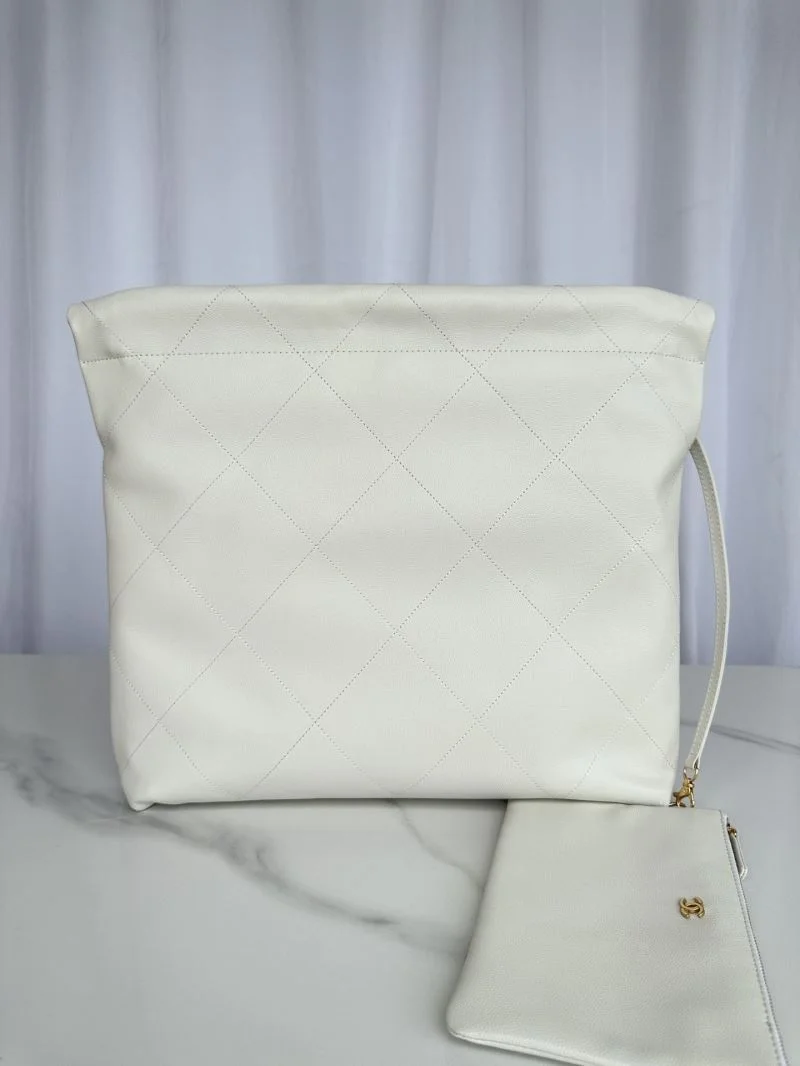 OdorResistant Chanel Shopping Bags 54836