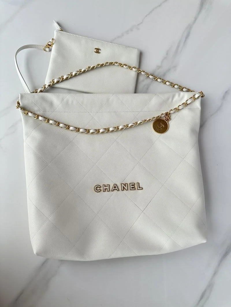 OdorResistant Chanel Shopping Bags 54836