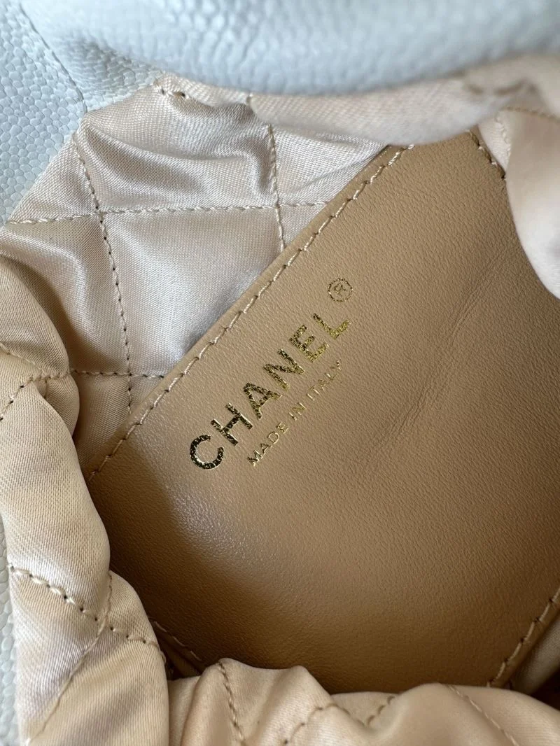 ZipUp Chanel Shopping Bags 54839