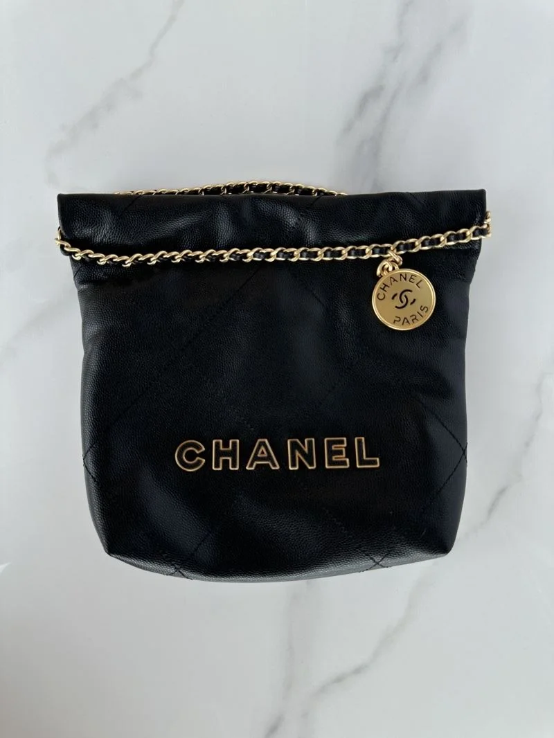 Lightweight Chanel Shopping Bags 54804
