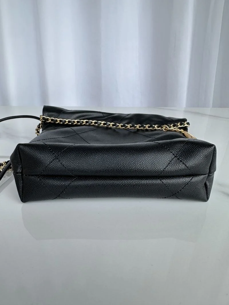 Lightweight Chanel Shopping Bags 54804