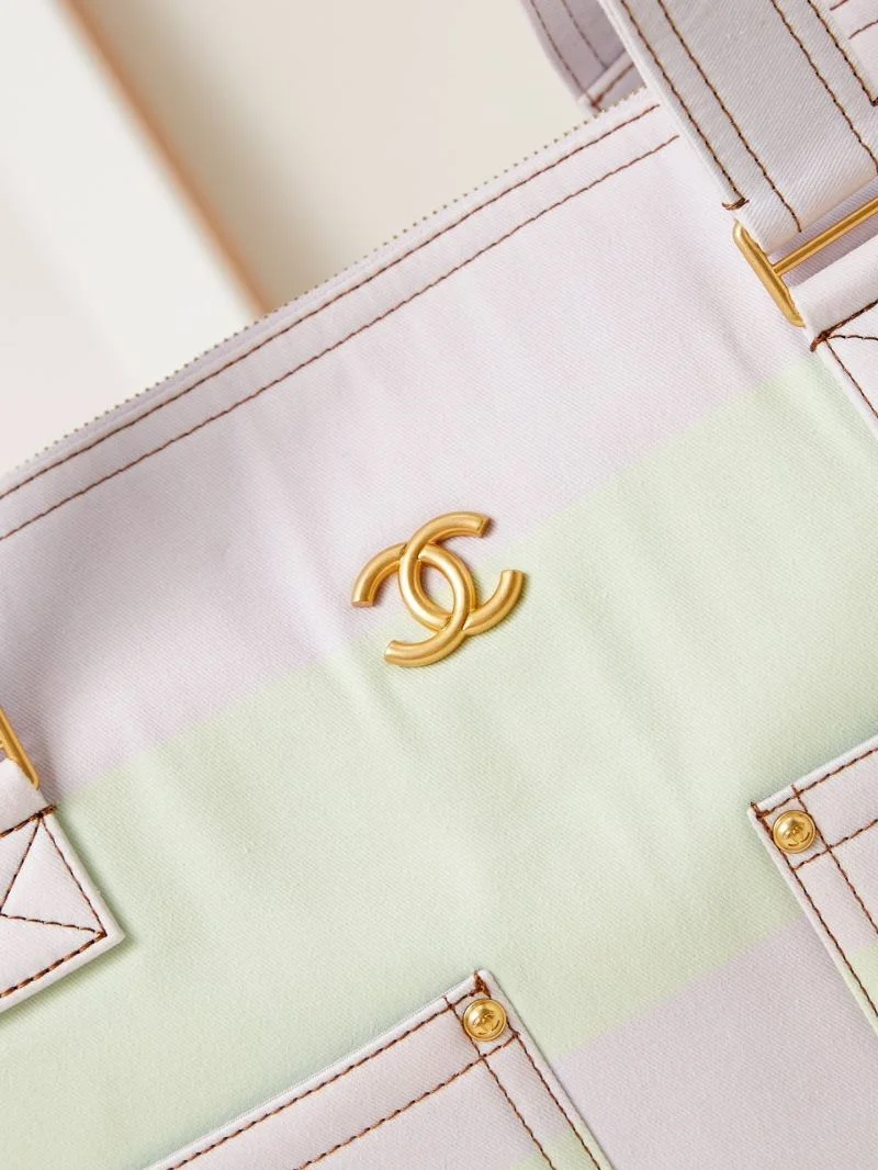 Chanel Shopping Bags Bold 54802