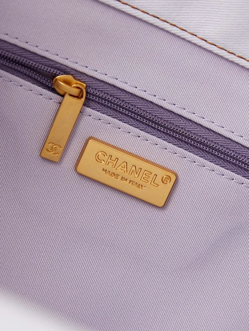 Chanel Shopping Bags Bold 54802
