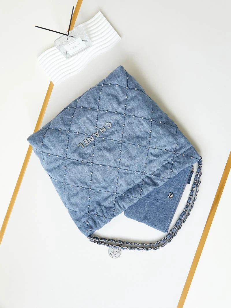 Functional Chanel Shopping Bags 54814