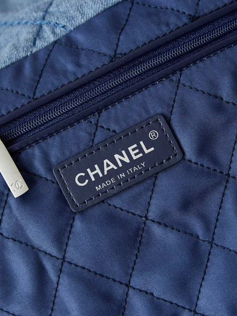 Functional Chanel Shopping Bags 54814
