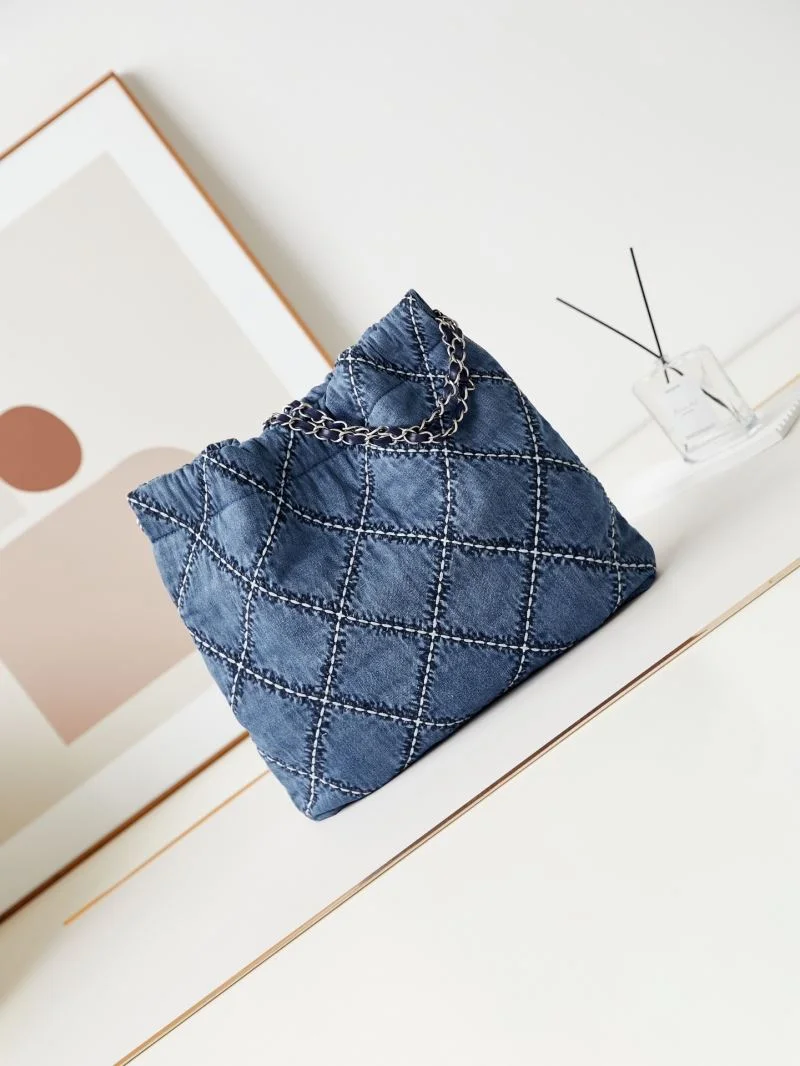 Bright Chanel Shopping Bags 54797