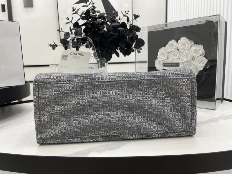 Chanel Shopping Bags FreshLook 54815