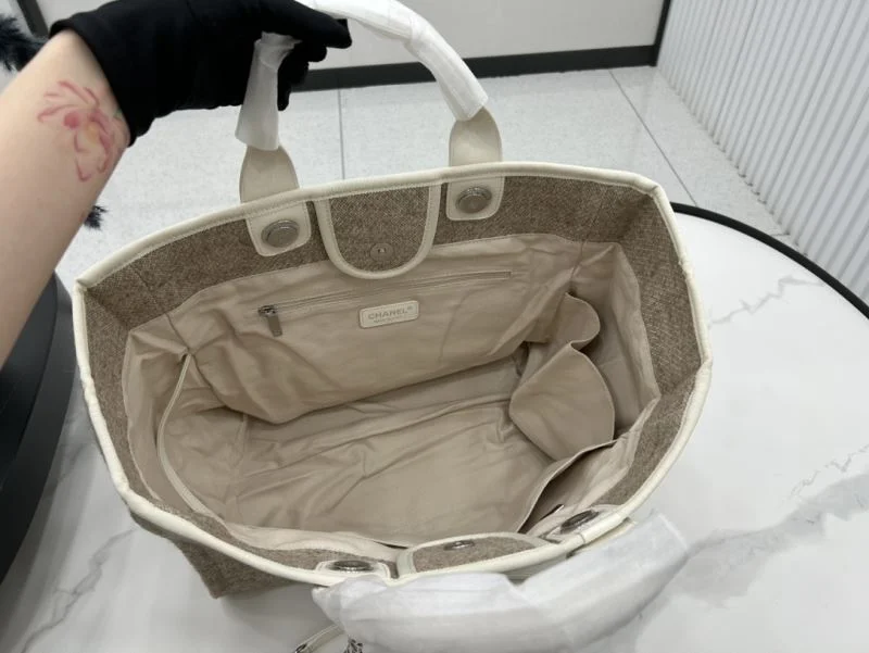 MoistureWicking Chanel Shopping Bags 54791