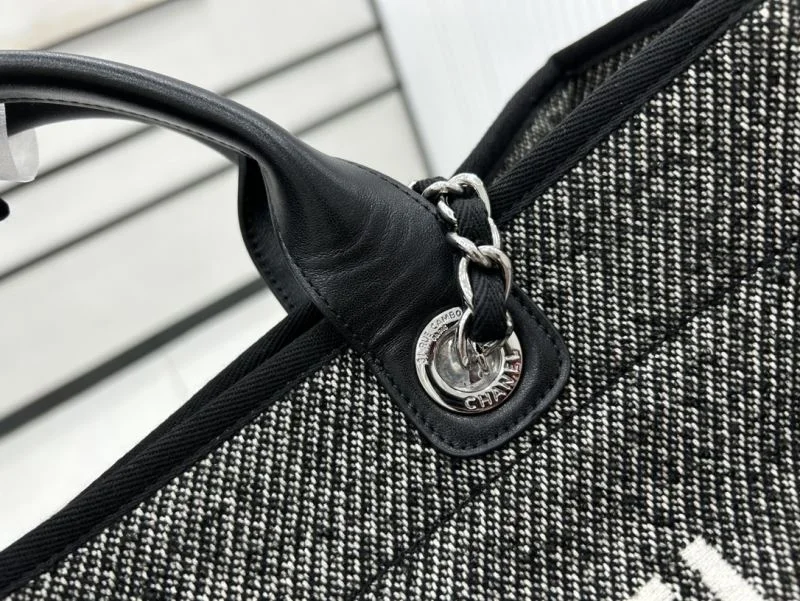 Premium Chanel Shopping Bags 54819