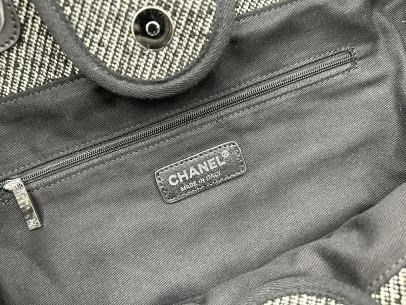 Premium Chanel Shopping Bags 54819