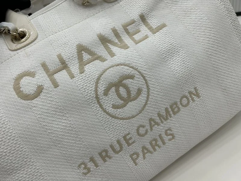 Sporty Chanel Shopping Bags 54778