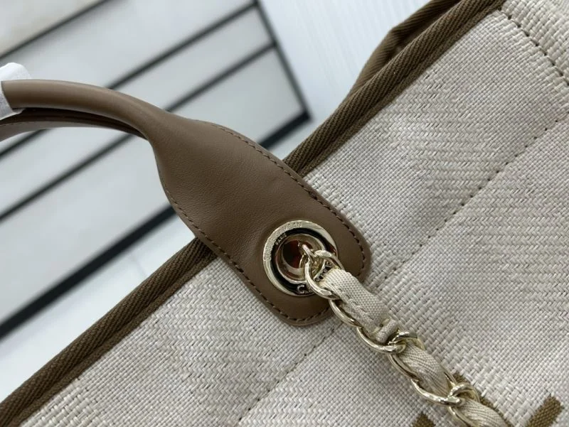 SunProtective Chanel Shopping Bags 54786