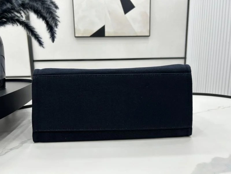 Chanel Shopping Bags ZipUp 54807