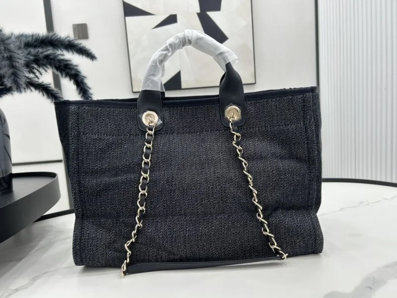 Effortless Chanel Shopping Bags 54763