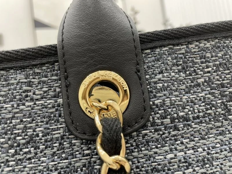 Sophisticated Chanel Shopping Bags 54757