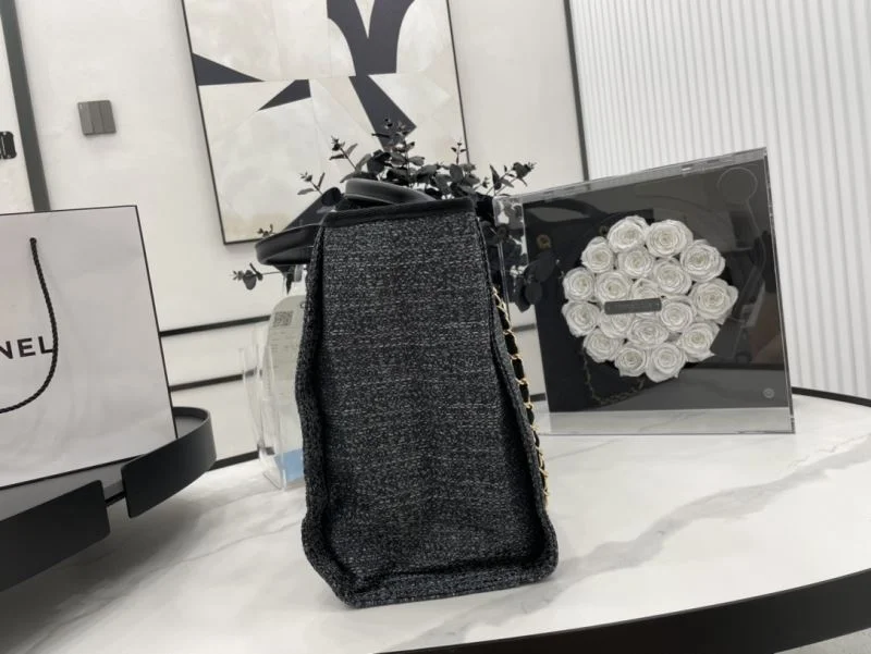 Sophisticated Chanel Shopping Bags 54757