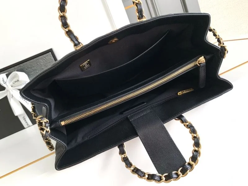Minimalist Chanel Shopping Bags 54754