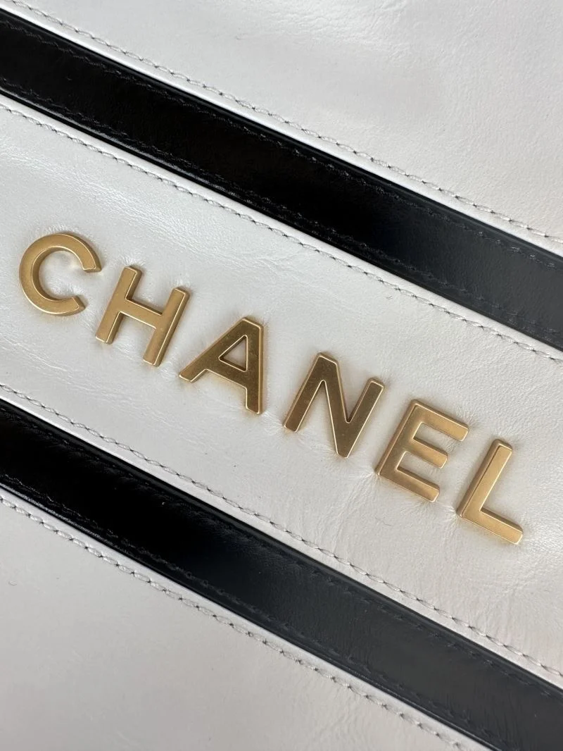 Tailored Chanel Shopping Bags 54746
