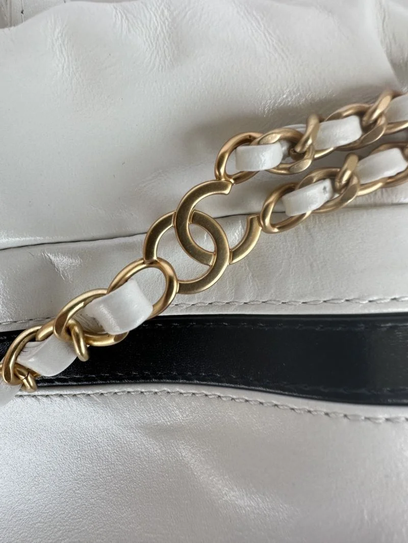 Tailored Chanel Shopping Bags 54746