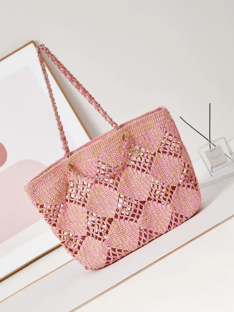 FashionForward Chanel Shopping Bags 54741