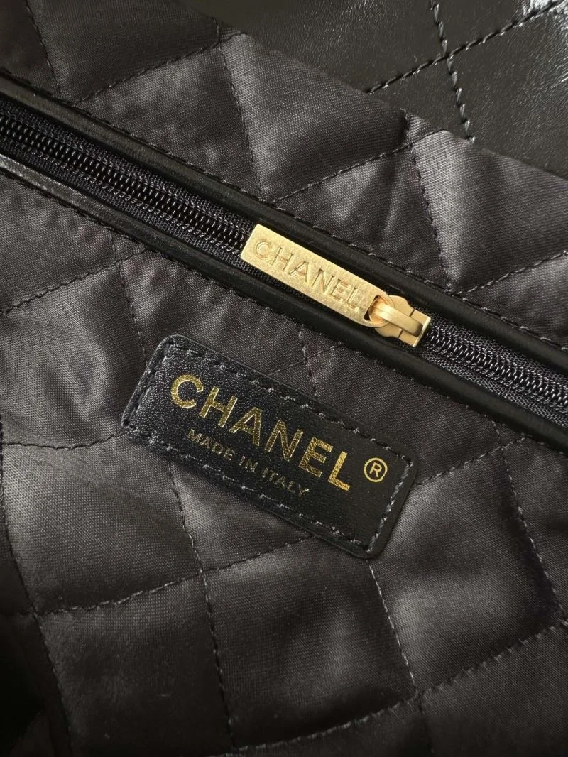 Practical Chanel Shopping Bags 54732
