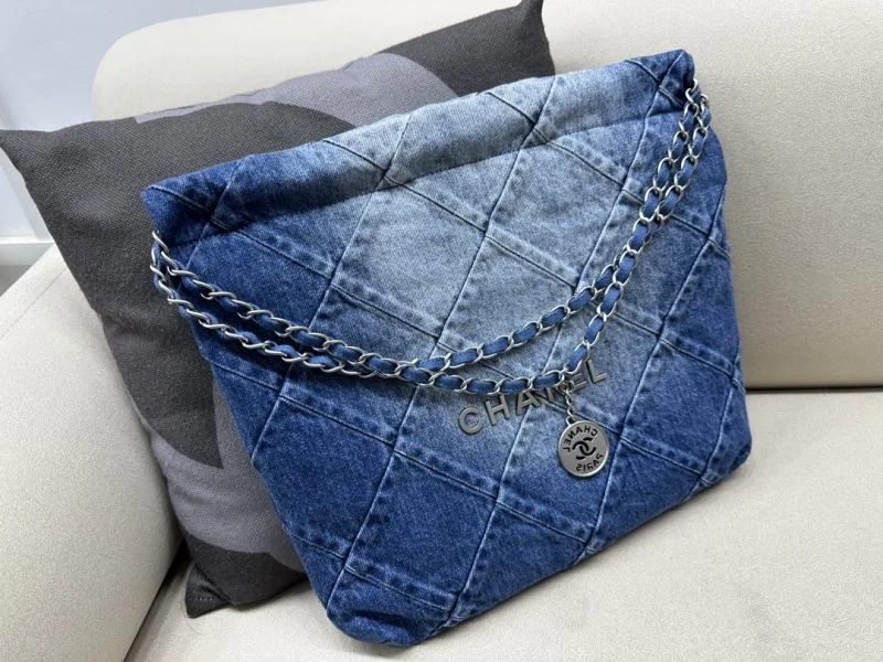Chanel Shopping Bags SunProtective 54752