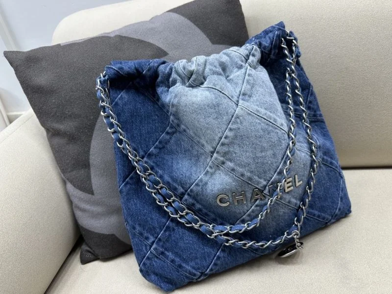 Chanel Shopping Bags SunProtective 54752