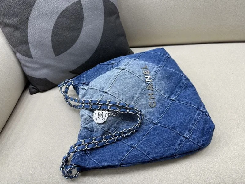 Chanel Shopping Bags SunProtective 54752