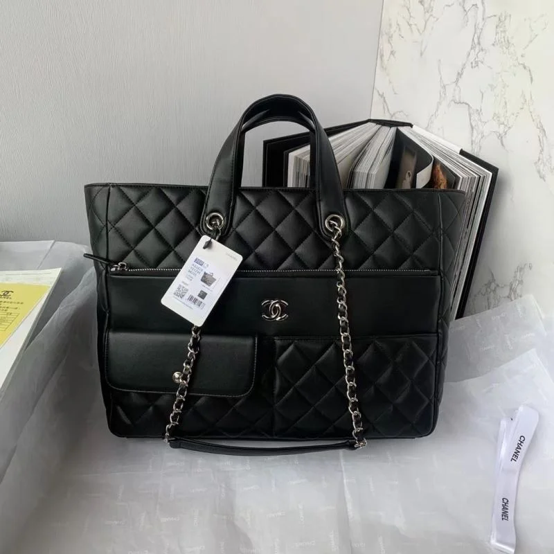 Versatile Chanel Shopping Bags 54718