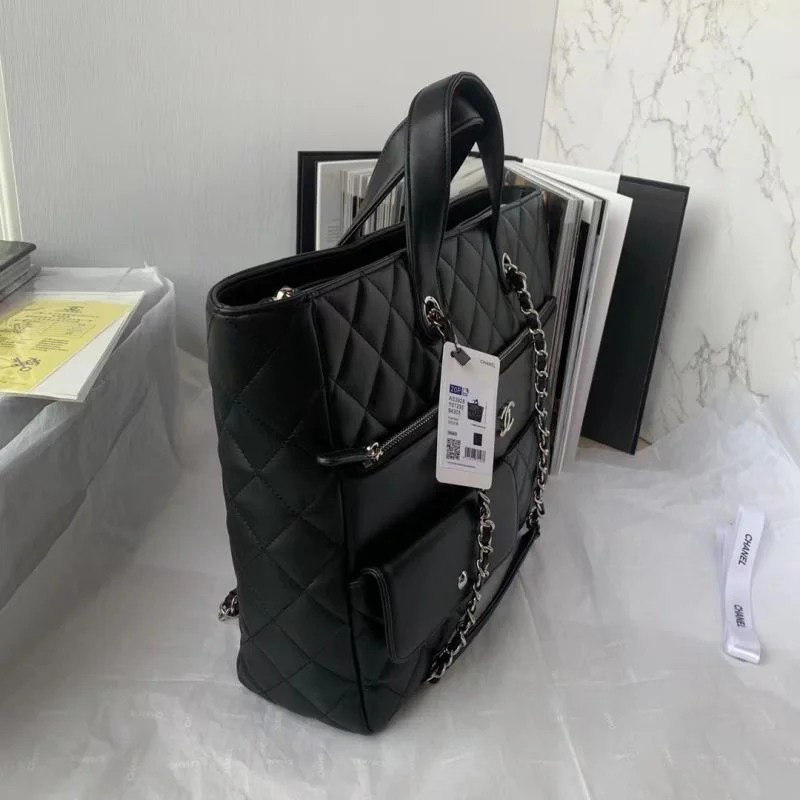 Versatile Chanel Shopping Bags 54718