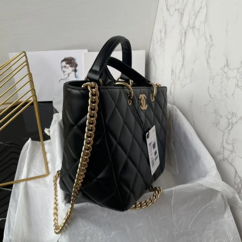 Neat Chanel Shopping Bags 54714
