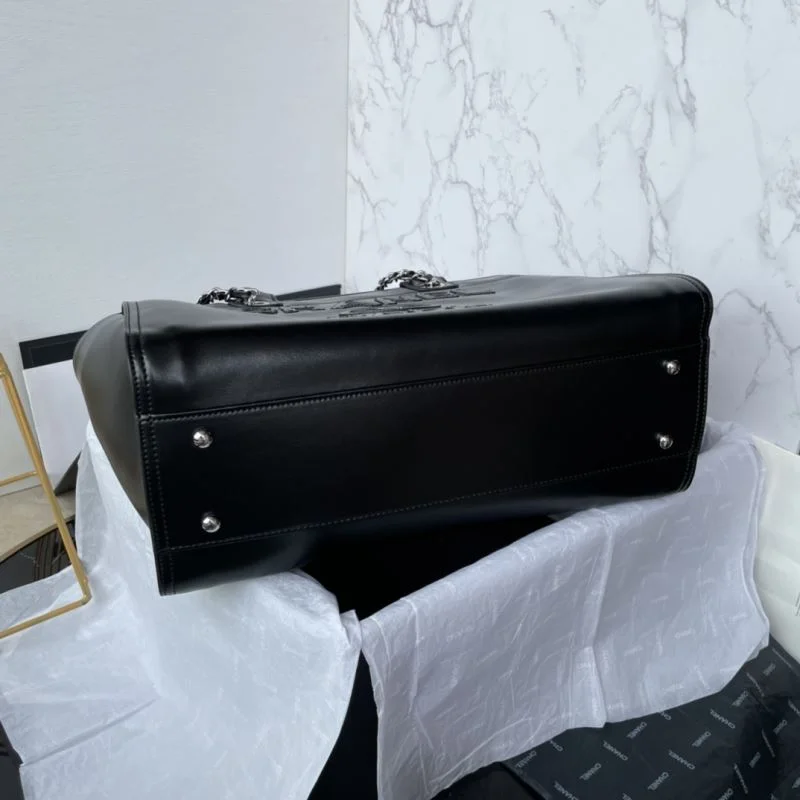 Comfortable Chanel Shopping Bags 54713