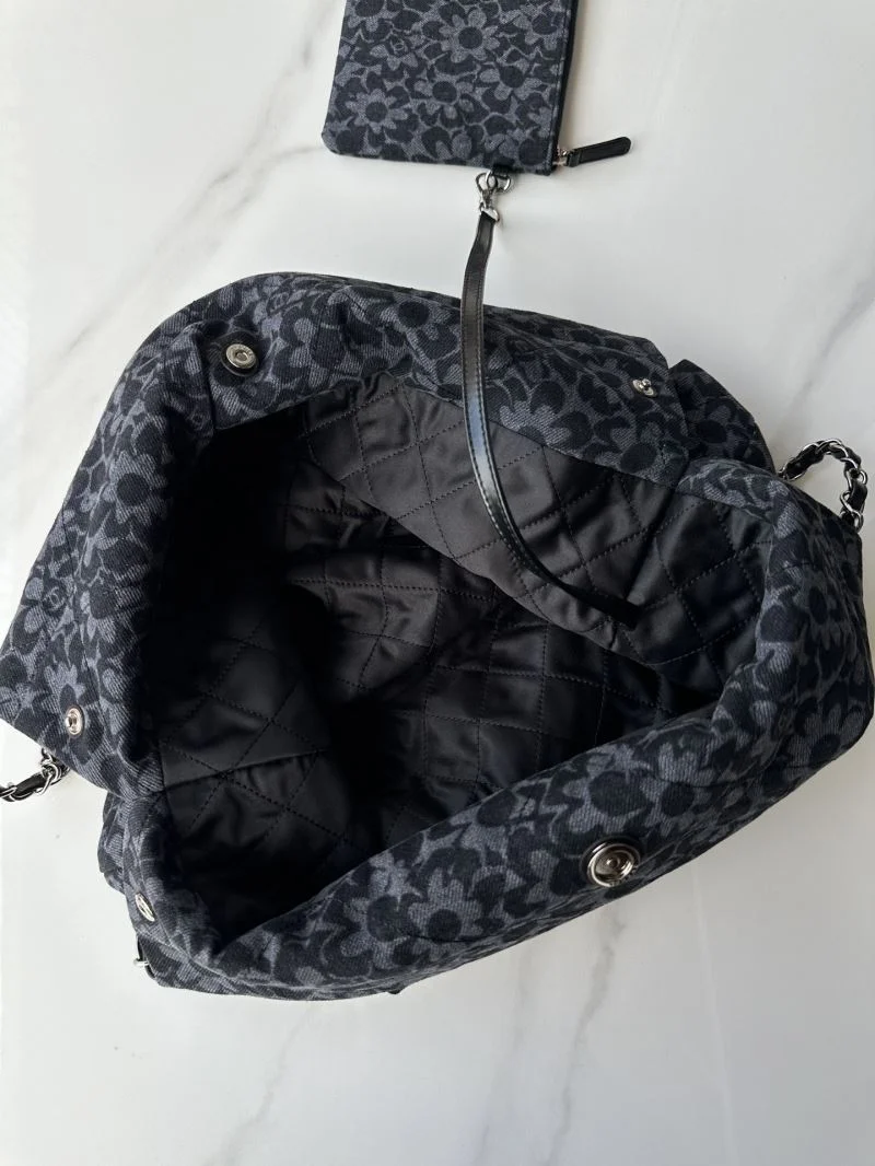 Chanel Shopping Bags SmoothTexture 54703