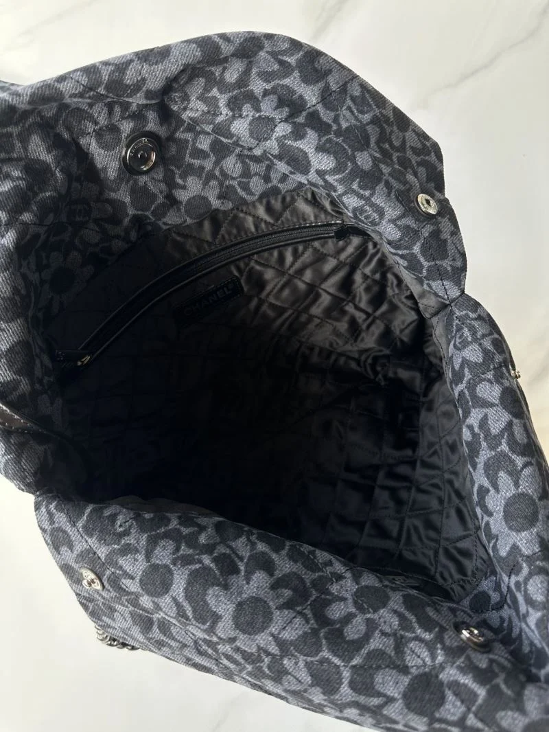 GoAnywhere Chanel Shopping Bags 54706