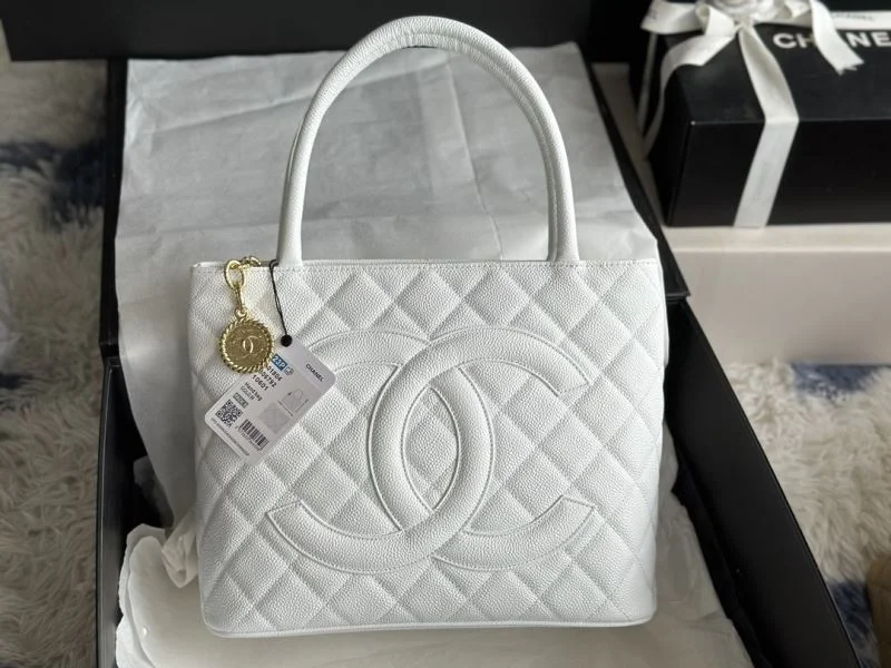 Chanel Shopping Bags TravelReady 54702