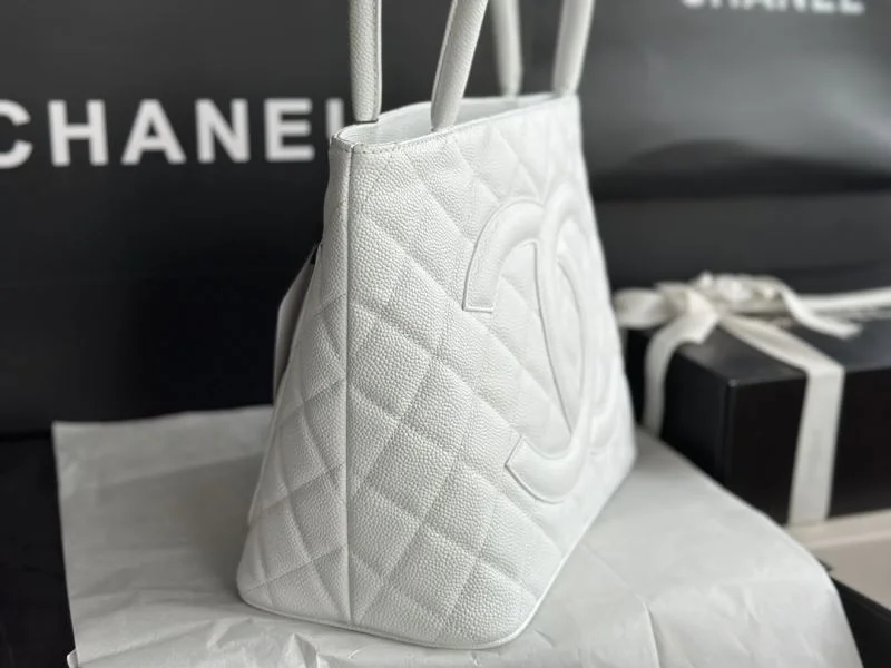 Chanel Shopping Bags TravelReady 54702