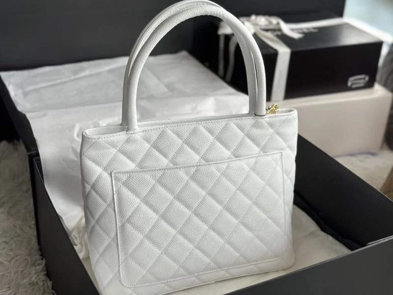 Chanel Shopping Bags TravelReady 54702