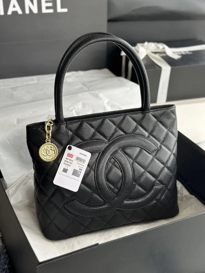 Chanel Shopping Bags Casual 54700