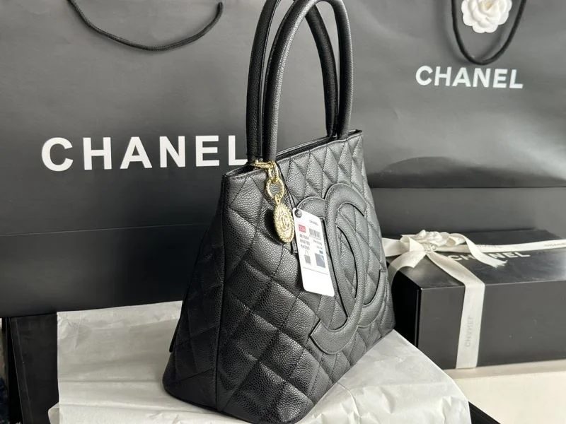 Chanel Shopping Bags Casual 54700