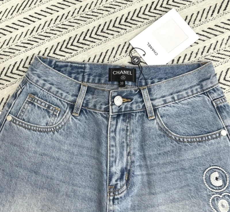 DailyWear Chanel Short Pants 109353