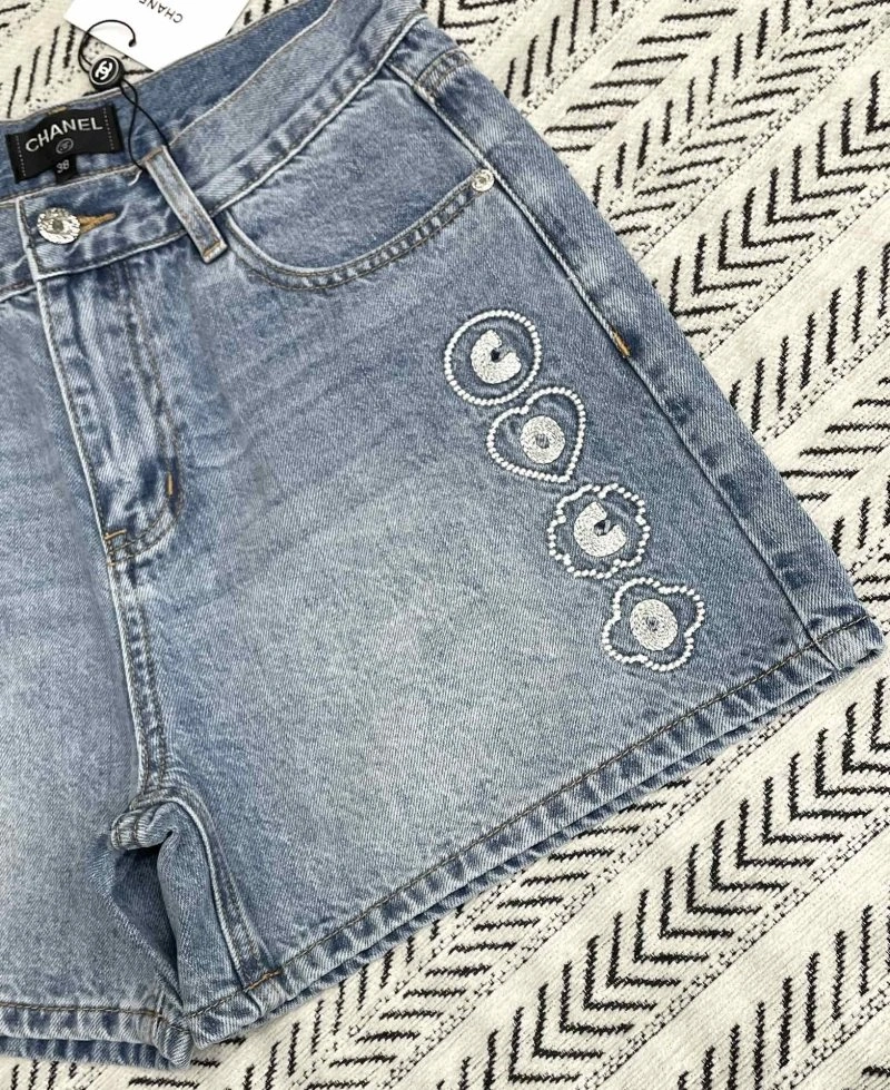 DailyWear Chanel Short Pants 109353