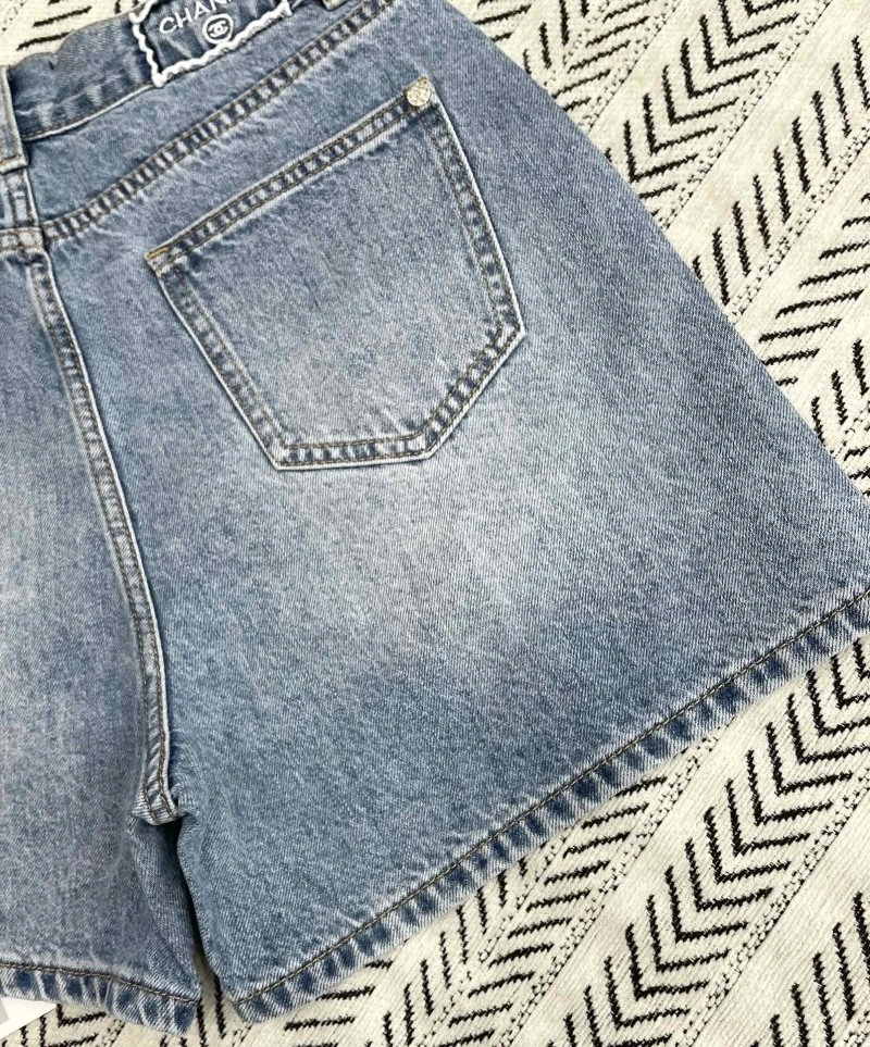 DailyWear Chanel Short Pants 109353