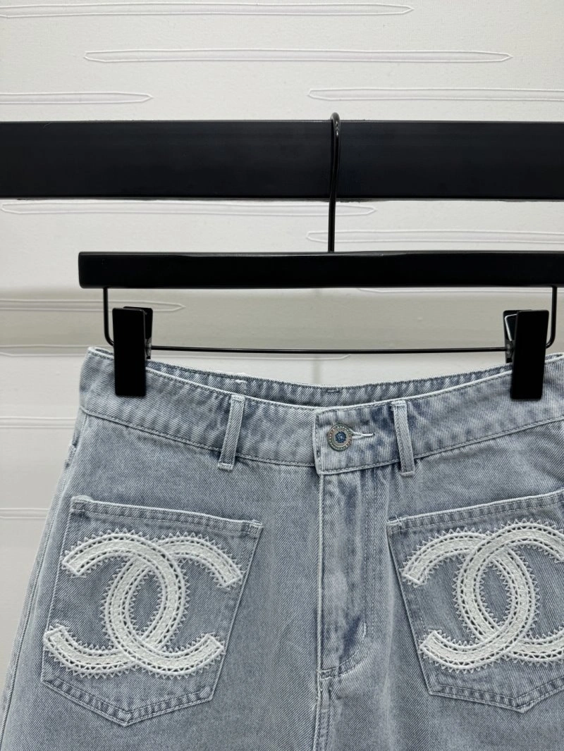 Chanel Short Pants EyeCatching 108784