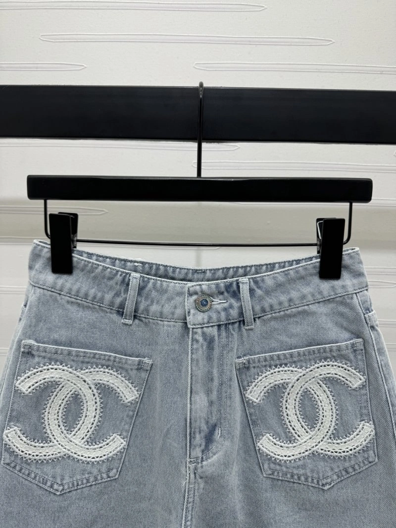 Chanel Short Pants EyeCatching 108784
