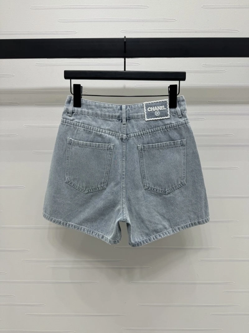 Chanel Short Pants EyeCatching 108784
