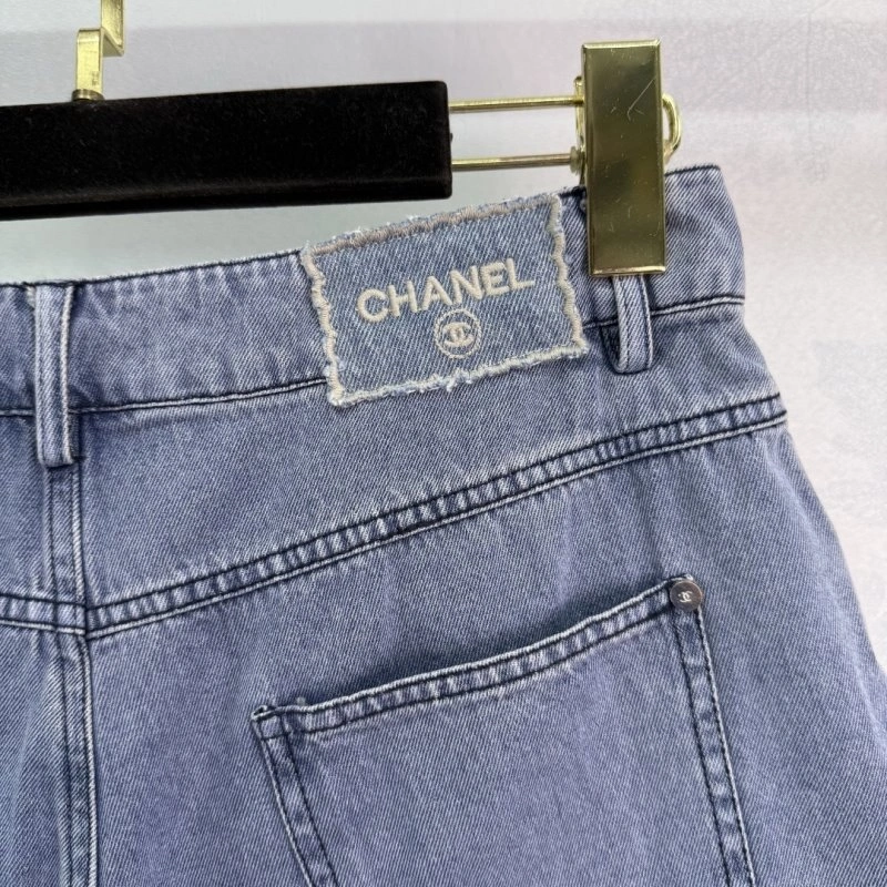 Chanel Short Pants Minimalist 108785