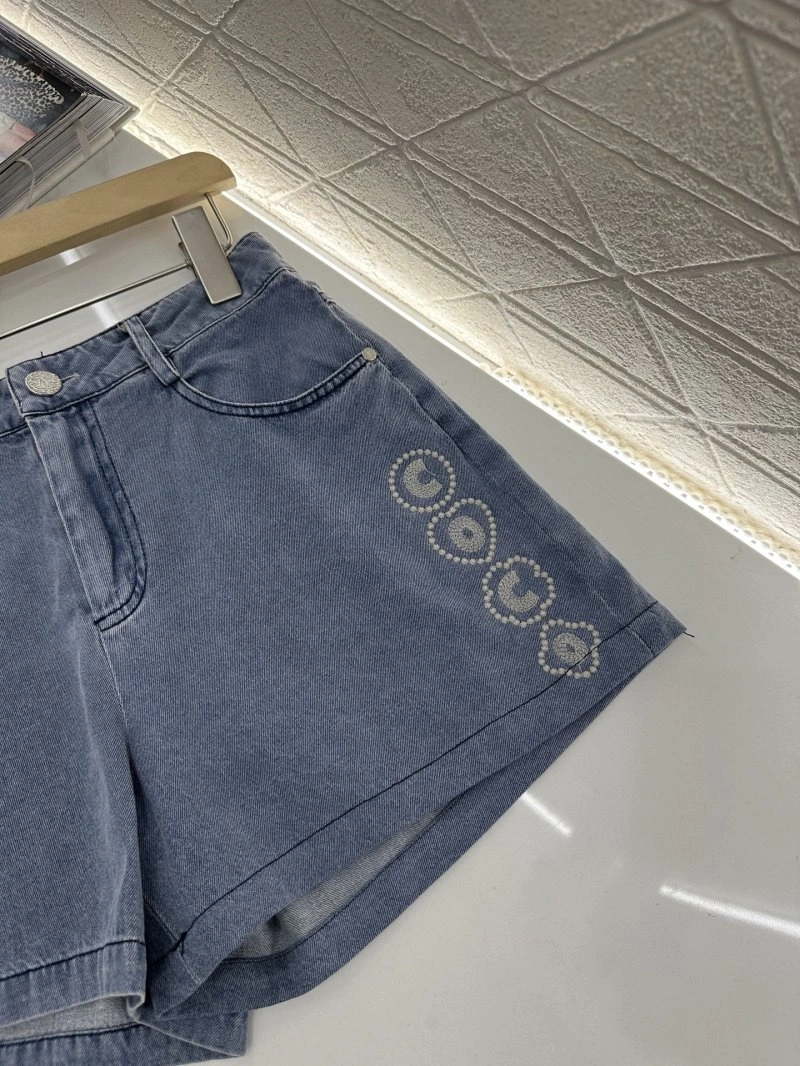 Chanel Short Pants DailyWear 108780