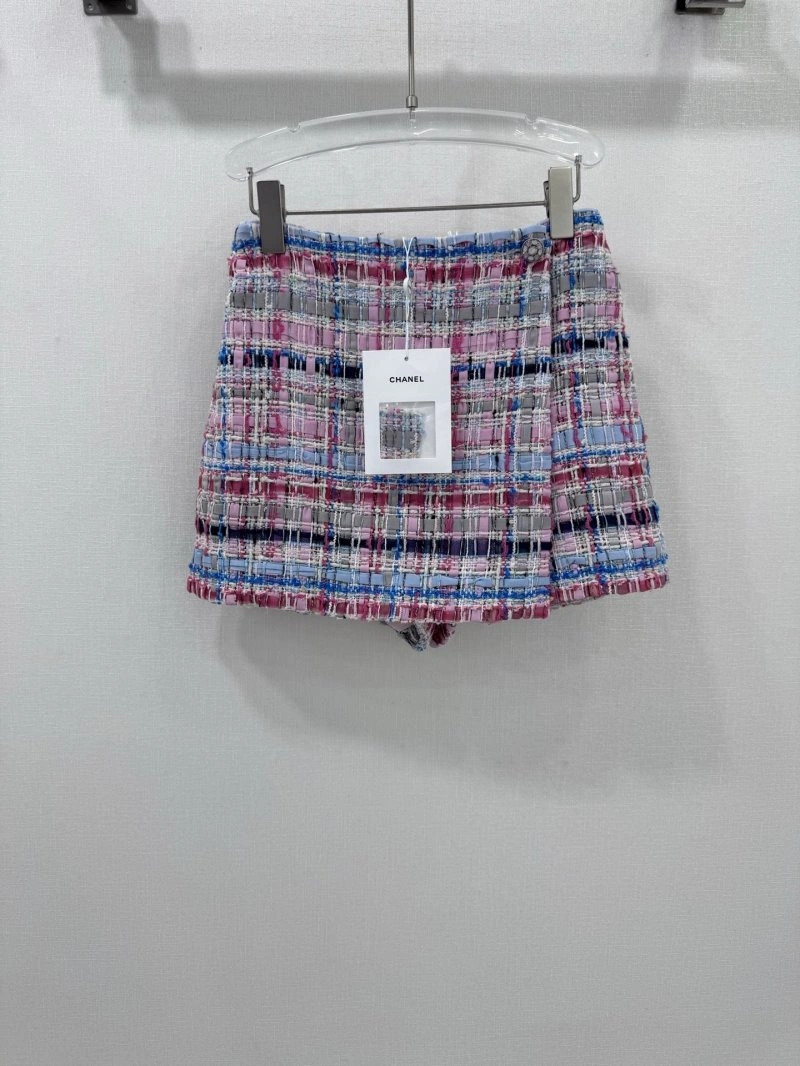 Durable Chanel Short Pants 108775