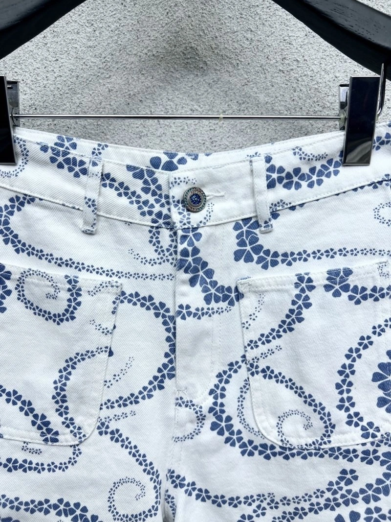Chanel Short Pants Bright 108770