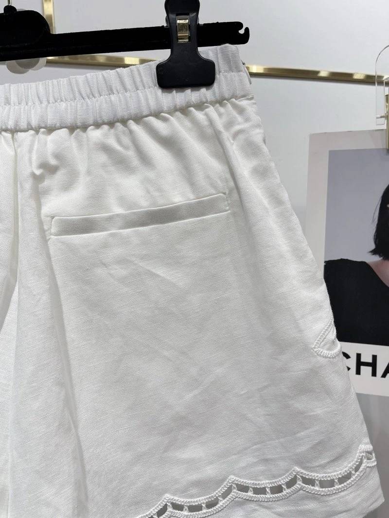 Chanel Short Pants Bright 110425